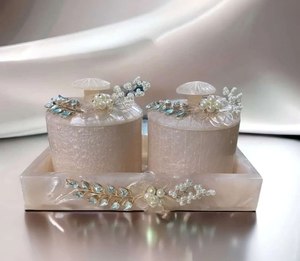 ชุดถาดใส่ของทำจากเรซิ่นลายวนรักษ์โลก สำหรับตกแต่งบ้าน กล่องเก็บของสุญญากาศ กล่องใส่ของแห้งสำหรับงานแต่งงาน กล่องใส่เครื่องประดับ ฝาปิดกล่องเครื่องสำอาง - Product Image 1