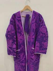 Kimono Largo de Terciopelo Morado para Mujer, Bordado Suzani, Cuello en V, Manga Larga, Hecho a Mano, Estilo Bohemio, Tribal, Étnico - Product Image 6