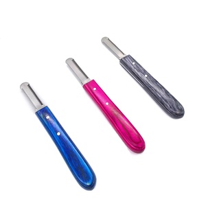 Juego de cuchillos profesionales para pelar perros, cuchillos para cardar pelo de mascotas con mango de madera en rojo, azul y negro para uso con la mano izquierda y derecha, de Tegra - Product Image 1