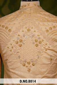Sherwani Indo-Occidental de Luxe Doré Beige pour Hommes, Richement Brodé de Perles et de Paillettes, Manteau de Prince Royal pour Marié - Product Image 5