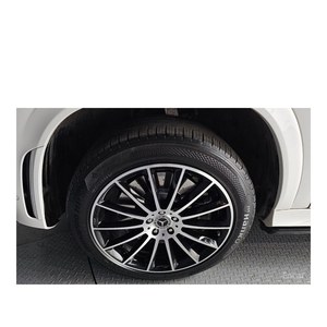 Mercedes-Benz GLE-Class GLE400d 4MATIC Coupé 2023, 32 893 km, Diesel, Automatique, Volant à Gauche, Caméra Arrière - Product Image 5