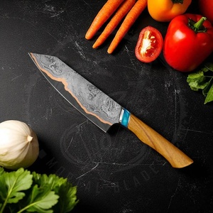 Couteau de Chef de Luxe en Promotion avec Manche Turquoise, Lame en Cuivre et Damas – Idéal pour Cadeau d'Anniversaire et de Noël - Product Image 3