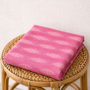 Tela de Algodón Ikat Tradicional Tejida a Mano por Artesanos Indios, Ecológica, Sostenible, Duradera y Lavable a Máquina para el Hogar - Product Image 3