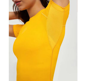 Rashguard en polyester confortable pour femme, vente en gros, surdimensionné, léger, en spandex, personnalisable - Product Image 2