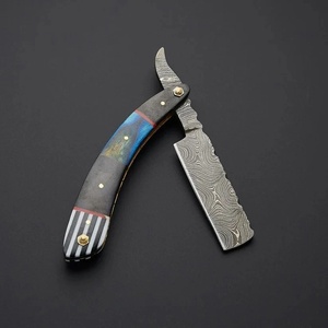 Couteau pliant artisanal en acier Damas de qualité supérieure, avec manche en résine et micarta, étui en cuir, couteaux de survie et de chasse A&M Enterprises - Product Image 3