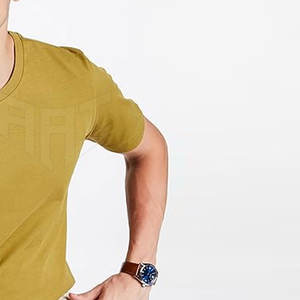 Camiseta de Hombre para Uso Diario, Manga Corta, Corte Cómodo, Color Sólido, Estilo Moderno - Product Image 3