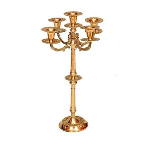 Candélabre en laiton au design classique à 3 bras, qualité supérieure, décoration pour événements et occasions, accessoires de décoration de mariage - Product Image 2