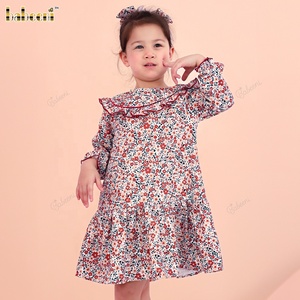 Robe vintage avec impression de petits motifs de fleurs ODM OEM vente en gros fabricant de vêtements pour bébés smockés au Vietnam - DR4277 - Product Image 2