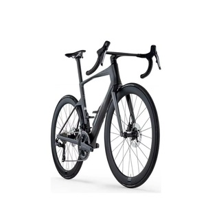 EN VENTE : Vélo de course sur route haut de gamme en carbone 2026 B/M.C Teammachine R 01 FOUR Adulte - Product Image 1