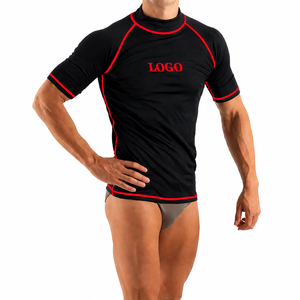 Camiseta Deportiva de Manga Corta Negra para Hombre con Ribete Rojo, Secado Rápido, Compresión, Logotipo Frontal con Impresión por Transferencia de Calor - Product Image 1