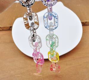 Cadena de eslabones de resina epoxi para paredes de apartamentos modernos. Cadena de eslabones de resina epoxi hecha a mano para decoración estética de paredes del hogar. - Product Image 2