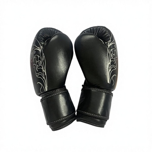 Guantes de Boxeo Fairtex de Cuero Genuino de Alta Calidad con Costuras Resistentes y Forro Interior Transpirable - Precio Mayorista RTS - Product Image 3