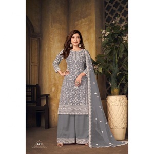 Salwar Kameez de Alta Calidad para Mujer, Diseño de Red con Bordado, Estilo Indio-Pakistaní, Personalizable, Disponible en Stock, Venta al Por Mayor a Bajo Precio - Product Image 1