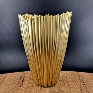 Designer Metal Blossom Vase Beautiful Decorative Accessory For Contemporary Living Spaces Hotels Restaurants And Cafes - Product Image 1