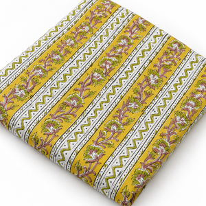 Tissu en voile de coton peigné 60S60S léger imprimé à la main Pinksa, 90 GSM, largeur 43/44 pouces, motif floral unisexe - Product Image 3