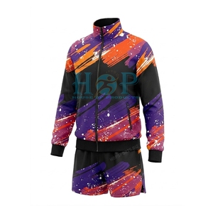 Conjunto de Chaqueta y Pantalones Cortos para Animadoras, Chaqueta y Pantalones Cortos de Entrenamiento Personalizados, Diseño de Logotipo Gratis - Product Image 4