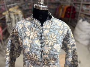 Quilted Floral Print <b>Mandarin</b> <b>Collar</b> <b>Jacket</b> Women's Full Sleeve Cotton Polyester Reversible Single Button Closure Autumn Winter - Product Image 4