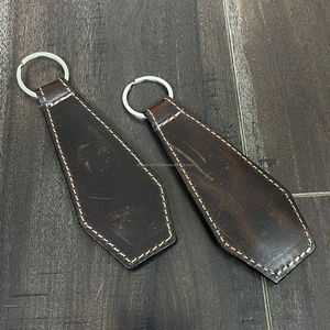 New Custom Personalized Handmade Genuine Leather Hat Clips for Travel Handbag Backpack Luggage <b>Magnetic</b> Hat Hanger for Outdoor - Product Image 6