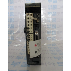 Produit de conducteurs de moteur d'entraînement de servo MR-J3-40A de Mitsubishi - Product Image 1