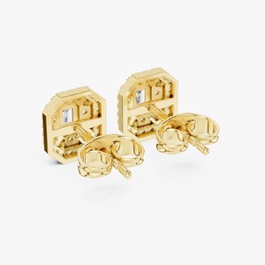 Boucles d'oreilles clous en or jaune 9K avec diamants de laboratoire taille émeraude double halo 0,488 CTW, vente en gros OEM, bijoux fins - Product Image 6