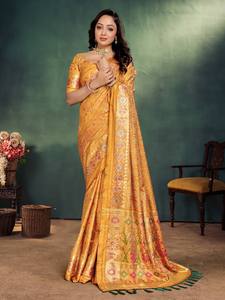 ชุดสวมใส่สไตล์ชนเผ่าพร้อมกางเกง Kurta ผ้าฝ้ายและผ้าไหมแจ็คการ์ด - Product Image 4