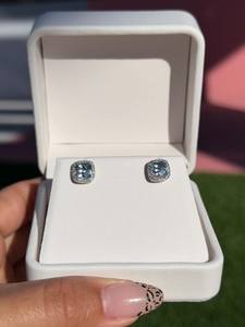 Pendientes de halo con diamantes cultivados en laboratorio de corte cojín, oro blanco de 14 quilates, regalo clásico de aniversario para joyería fina de lujo. - Product Image 3