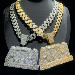 Collier pendentif couronne en moissanite pour homme, en argent 925, style hip-hop, chaîne couronne sertie de pierres, bijou de luxe léger et imposant pour homme - Product Image 1