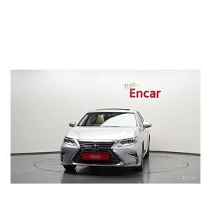 2016 Lexus ES Supreme with Automatic Gearbox Leather Seats Rear Camera 69,034 km Left Steering - Product Image 3