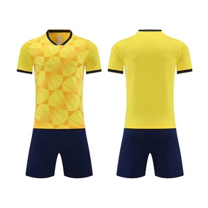 Conjunto de Camiseta de Fútbol Sublimada Amarilla para Hombre, Cuello en V, Estampado Geométrico, Tela de Malla Transpirable, Cintura Elástica, Sin Mangas - Product Image 6