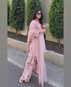Conjunto de Salwar Kameez de Algodón Rosa con Bordado Floral, Corte Holgado, Largo hasta el Suelo, Secado Rápido, Ropa Étnica Tradicional para Mujer, Estilo Casual - Product Image 3