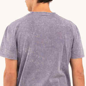 เสื้อยืดคอกลมแขนสั้นผ้าฝ้าย 100% พิมพ์ลายดิจิทัลแบบถักสั่งทำพิเศษ สไตล์วินเทจฟอกสีด้วยกรดแร่ - Product Image 3