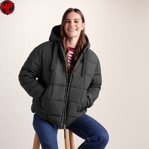 Chaqueta acolchada con capucha para mujer, abrigo de invierno con relleno alternativo al plumón, parka con cremallera para uso casual al aire libre, chaqueta tipo burbuja. - Product Image 2