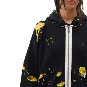 เสื้อฮู้ดดี้ผู้หญิงทรงหลวมแบบดรอปโชว์เดอร์ สไตล์สตรีทแวร์ มีซิป แต่งดีเทลขาดๆ  ผ้าฟลีซหนา 450-500 GSM - Product Image 4