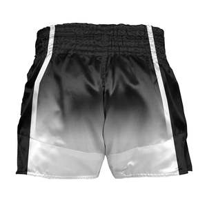 Pantalones cortos de Muay Thai, ligeros, transpirables, de tela satinada, con logo personalizado, cintura elástica, para entrenamiento, gimnasio, para hombres y mujeres, fitness. - Product Image 5