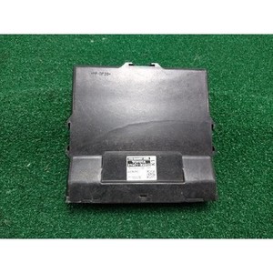ECUs et modules informatiques d'occasion pour Camry 8968106040 - Product Image 1