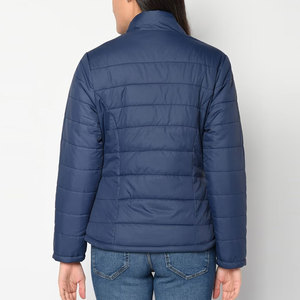 Veste matelassée élégante pour femmes, manteau d'hiver léger et chaud, veste à capuche isolée, fabrication sur mesure OEM ODM, vente en gros - Product Image 2
