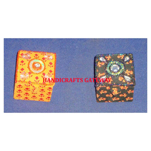 Boîte décorative en broderie Zari couleur argent pour la maison et les mariages, de haute qualité, magnifique, idéale pour les cadeaux, provenant d'un grossiste indien. - Product Image 3