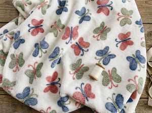 Tissu en polyester brodé de papillons ivoire, tissu polaire texturé doux pour l'artisanat de vêtements - Product Image 6