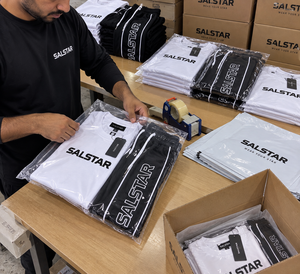 Ensemble de survêtement décontracté personnalisé pour homme, t-shirt et pantalon de jogging, noir et blanc, streetwear, ensemble de vêtements de sport 2 pièces avec logo personnalisé - Product Image 5