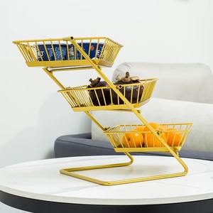 Panier à fruits unique en métal, adapté aux petits appartements et aux maisons spacieuses, ses lignes épurées créent un aspect élégant et soigné. - Product Image 1