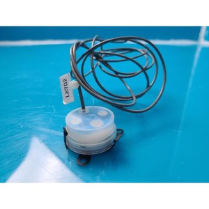 Support d'isolation des vibrations Kinetic Systems RS-1000F RS1000F, utilisé comme pièce détachée pour équipement semi-conducteur d'occasion - Product Image 5