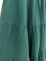 Robe longue trapèze verte à pois avec manches courtes et col carré, coupe décontractée, idéale pour l'été et les soirées en jardin