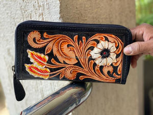 Billetera de cuero estilo occidental para mujer, cartera de mano de cuero tallado en relieve, elegante, pintado a mano - Product Image 2