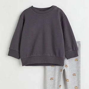 Conjunto Deportivo Moderno para Niñas, Manga Larga, Logotipo Personalizado, 100% Algodón, Secado Rápido, Ropa Deportiva Cómoda para la Escuela - Product Image 4