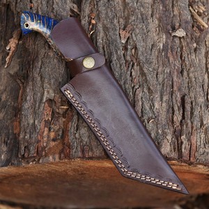 Couteau de Bushcraft en Acier Damas Forgé à la Main, Manche en Bois de Pin, Couteau Bowie à Lame Pleine avec Étui en Cuir, Support OEM/ODM Personnalisé - Product Image 5