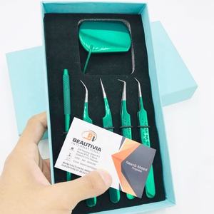 แหนบต่อขนตาสแตนเลสคุณภาพสูงสำหรับมืออาชีพอุปกรณ์ความงามอย่างยั่งยืนขนตาพิมพ์วอลลุ่มสีเขียว - Product Image 3