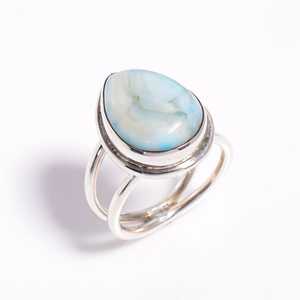 Anillo de Larimar Azul Natural con Corte de Pera en Plata de Ley, Joyería Iridiscente Hecha a Mano para Mujer - Product Image 5
