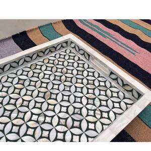 Plateau de service pliable classique en osier tressé, finition brossée, décoratif, durable, fait main, respectueux de l'environnement, pour salon, de l'exportateur indien - Product Image 2