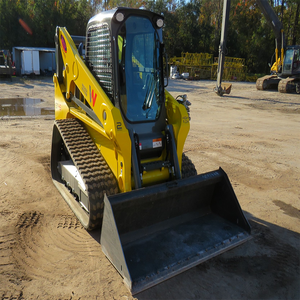 Cargadora Compacta sobre Orugas ST45 2024 con Cabina Cerrada, Máquina de Construcción de Alto Rendimiento - Product Image 1