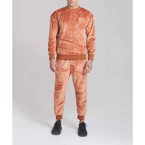 Conjunto de Sudadera de Terciopelo para Hombre con Acabado Elegante y Calidad Duradera - Product Image 1